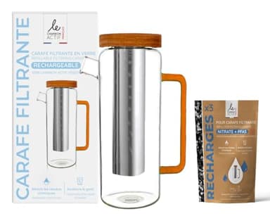 Le Charbon Actif Français - Carafe filtrante en verre 1,5L + 1 cartouche filtrante incluse – Filtre inox rechargeable à l’infini - Purifie l’eau du robinet (chlore, pesticides, PFAS) - sans BPA
